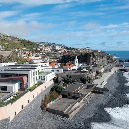 Atlantic Heights Varandas Do Atlantico * Câmara de Lobos